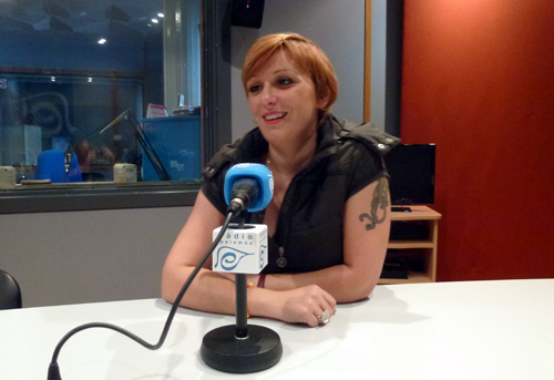 Vanessa Mànyik, ahir, als estudis de Ràdio Palamós.