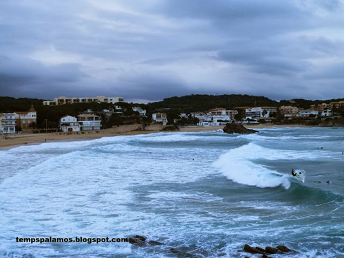Llevantada a Palamós, aquest dissabte. (Foto: tempspalamos.blogspot).