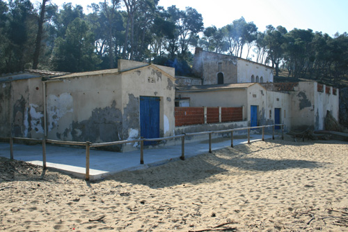 Les antigues barraques del pintor Sert a Castell.