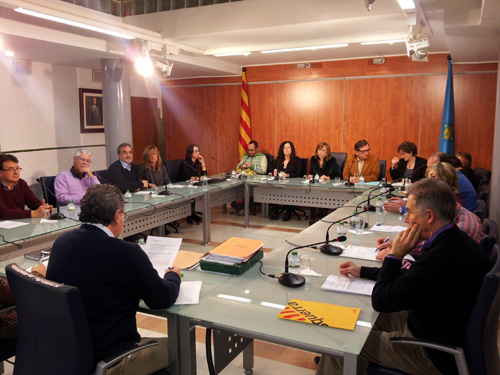 Foto del darrer Ple de l'Ajuntament de Palamós.