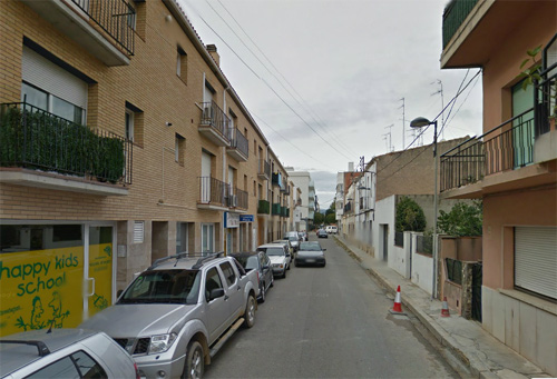 L'immoble afectat per l'incendi està situat al carrer de Santa Marta.