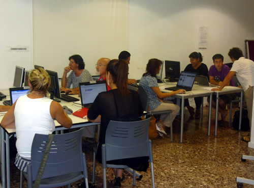Curs d'informàtica al Punt Jove.