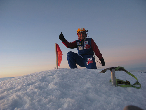 L'alpinista equatorià Santiago Quintero.