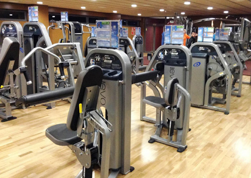 El gimnàs del complex esportiu de la piscina mancomunada.