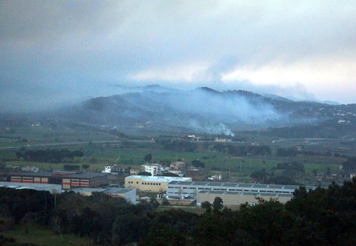 Imatge de l'incendi a les 14:40 vist des de Palamós.