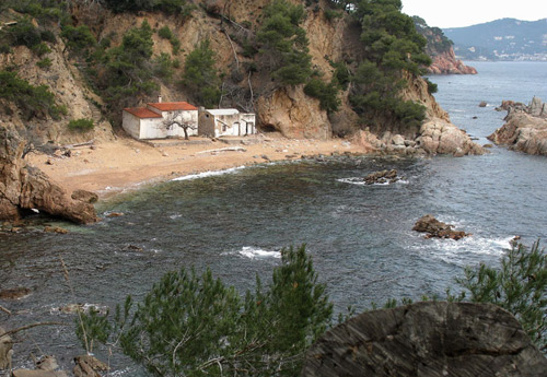 Barraques de pescadors a la cala del Crit. (Foto: Pere Alonso).