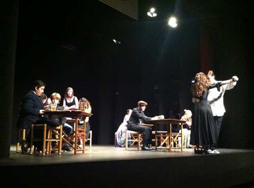 Alumnes de tercer d'ESO del Vedruna, en la Mostra de l'any passat.