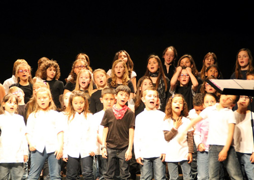 L'escola Vila-romà ha participats en diverses edicions del Cantània.