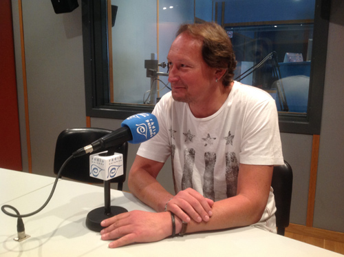 El regidor no adscrit, Dani Reixach, ahir a Ràdio Palamós.