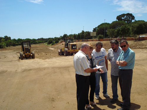 Visita d'obres al futur aparcament, ahir.