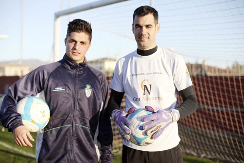 Àxel Vizuete, a l'esquerra, va jugar la temporada passada al Peralada. (Foto: emporda.info)