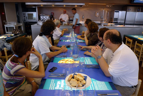 El show cooking de cuina històrica a l'Espai del Peix és una de les propostes d'avui.
