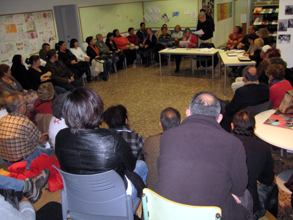 En aquestes reunions s'explica als voluntaris la feina que hauran de fer.