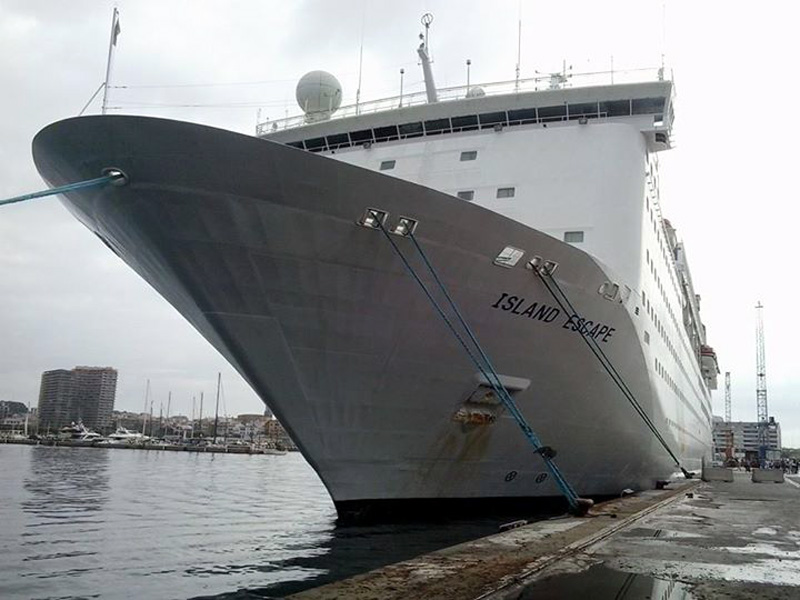 L'Island Escape, avui al port de Palamós.