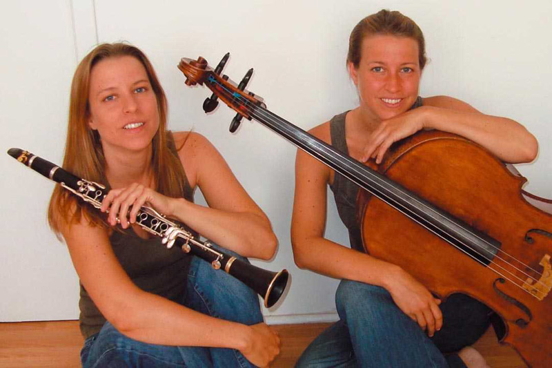 Les germanes Caronni porten la seva música al Teatre Municipal de Palafrugell. (Foto: espiritudelsur.com).