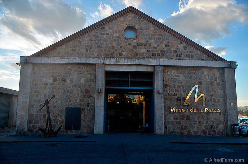 El Tinglado, seu del Museu de la Pesca. (Foto: Alfred Farré)