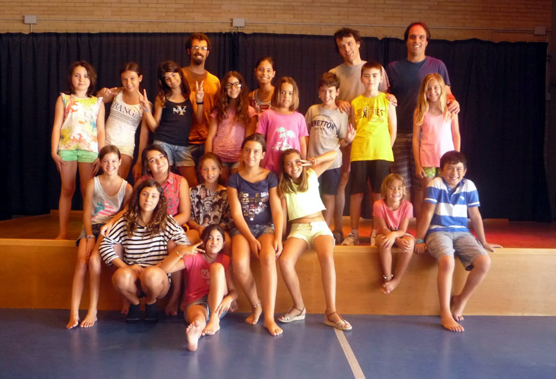Participants d'aquest any al Casal Teatral d'estiu a Palamós.