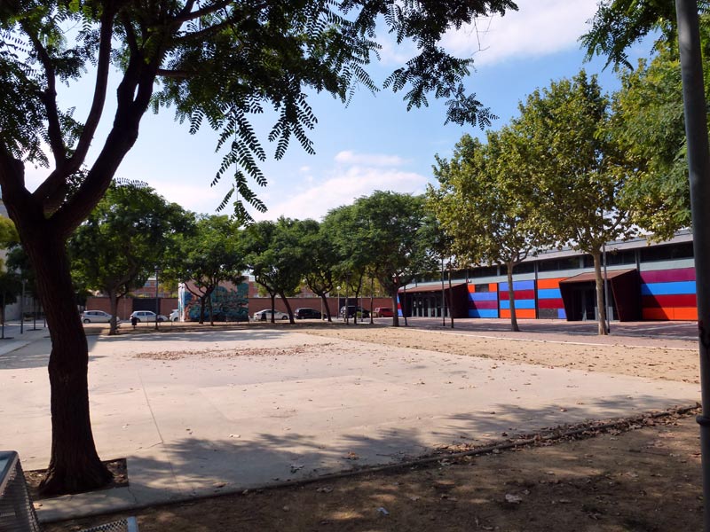 La plaça del Suro, escenari avui de l'assemblea informativa de la CUP. (Foto: Ràdio Palamós).