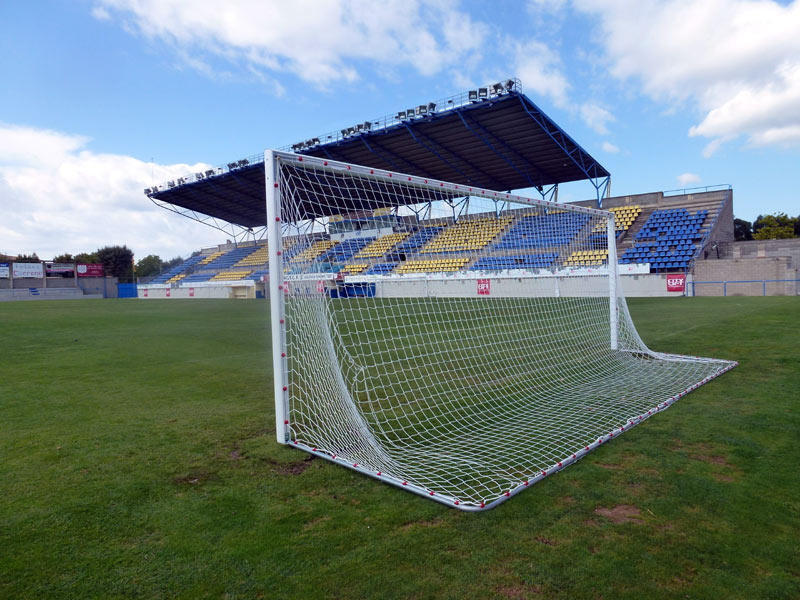 Torna la competició oficial de futbol a l'Estadi Municipal Palamós-Costa Brava. (Foto: Ràdio Palamós).