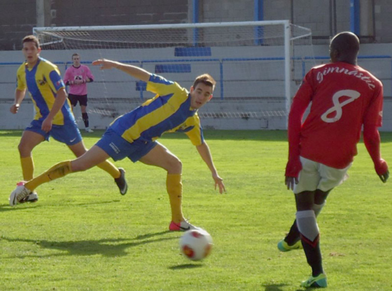 Imatge d'arxiu d'un partit entre el Palamós CF i la Pobla de Mafumet. (Foto: Sergi Cortés).