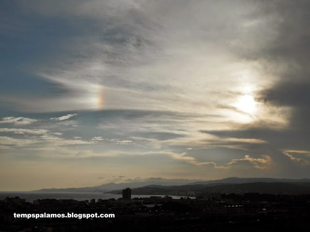 Núvols al cel de Palamós, un dia de la setmana passada. (Foto: tempspalamos.blogspot.com)