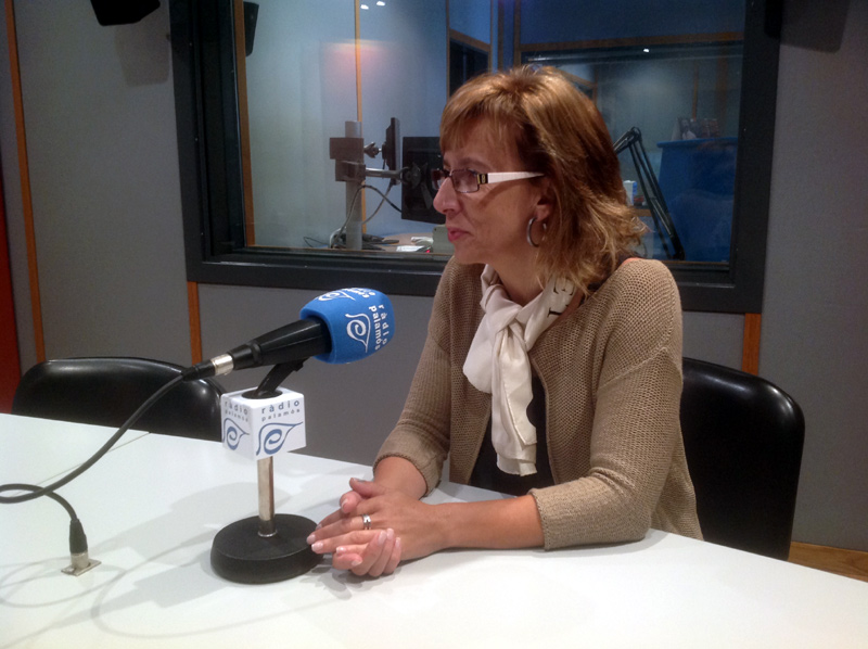 Teresa Ferrés ha explicat que l'Ajuntament manté el compromís de col·laborar amb la consulta. (Foto: Ràdio Palamós)