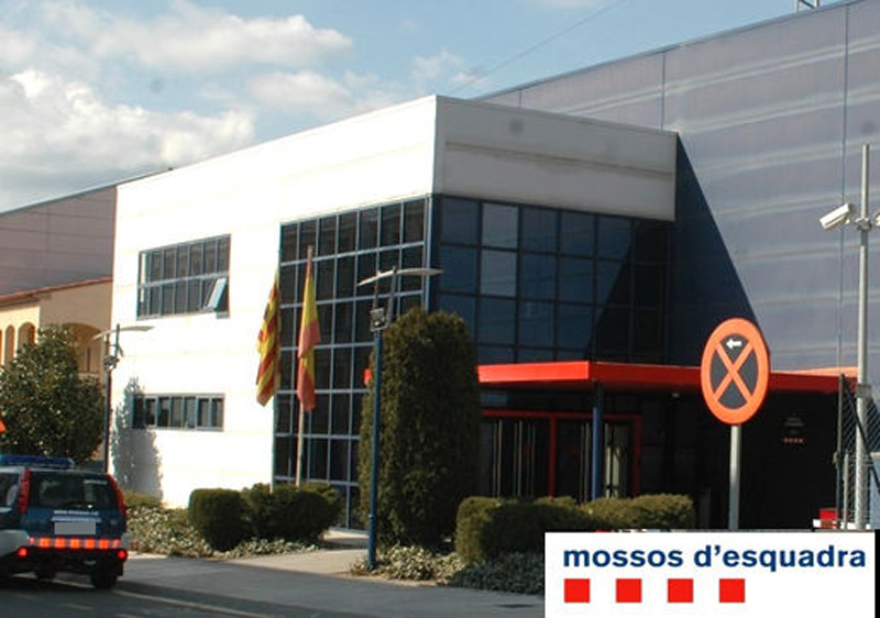 Les dones havien anat a una roda de reconeixement a la comissaria de La Bisbal. (Foto: Mossos d'Esquadra)