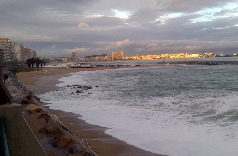 Temporal de mar des de Sant Antoni, en una imatge d'arxiu. (Foto: M.Manchón).