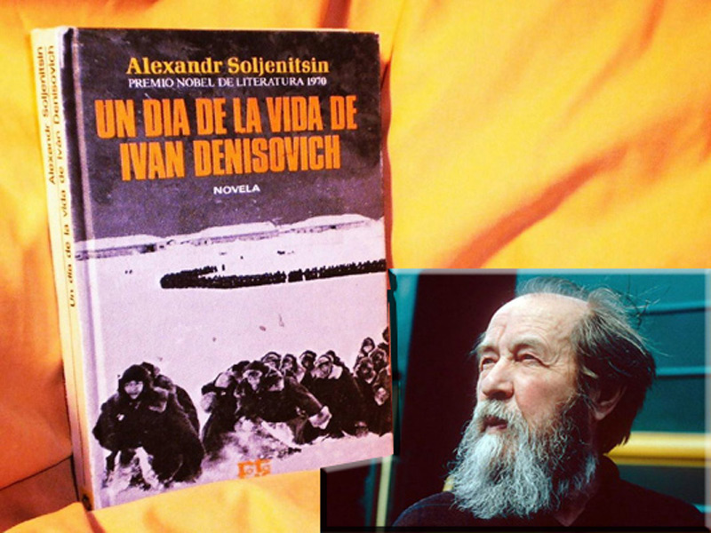 Tertúlia literària, avui a la biblioteca municipal de Palamós.