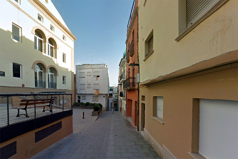 El carrer de Notaries, amb les escales al final de tot. (Foto: Google Maps).