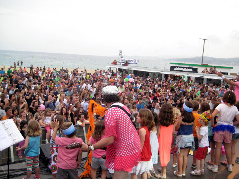 Un acte de la Festa Major de 2014, sorgit del procés participatiu. (Foto: Dep. Joventut).