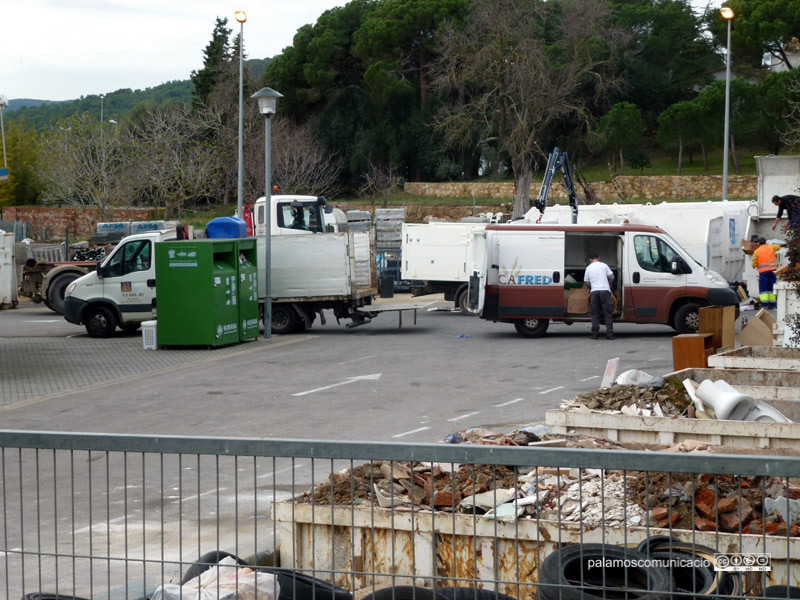 La deixalleria de Palamós durant aquests dies de vaga del personal.
