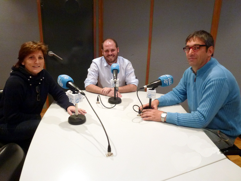 Raimon Trujillo, al centre, Francesc Subirats i Marta Gay, aquest matí a Ràdio Palamós.