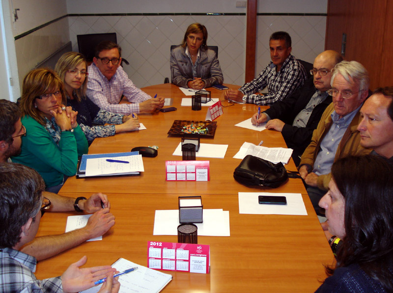 Reunió de la Taula de Coordinació Local pel Dret a l'Habitatge, en una imatge d'arxiu. (Foto: Ajuntament de Palamós).