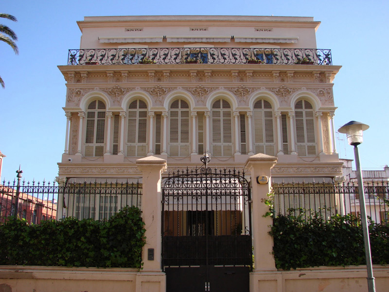 Façana principal de la Casa Vincke. (Foto: Maria St.Joan)