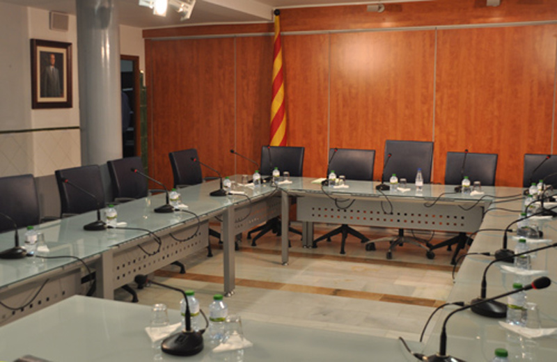 La sala de plens de l'Ajuntament de Palamós.