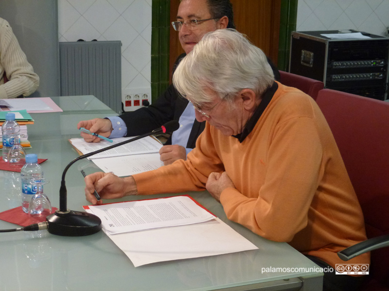 El Síndic va presentar la memòria davant el Ple municipal.