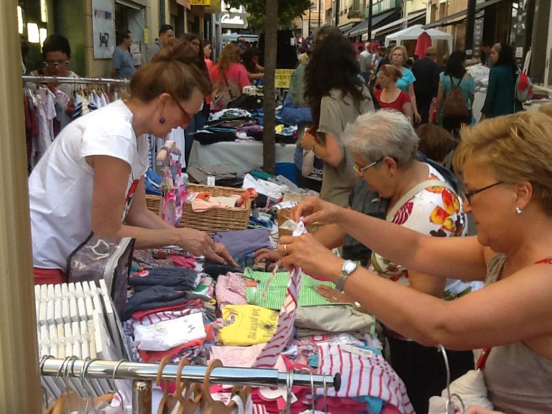 La Botiga al Carrer, una activitat de dinamització del teixit comercial de Palamós. (Foto: Fecotur).