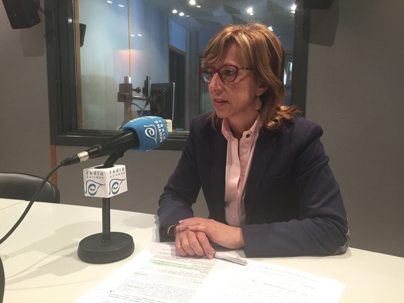 L'alcaldessa de Palamós, Teresa Ferrés, ahir a l'espai 'Preguntes'.