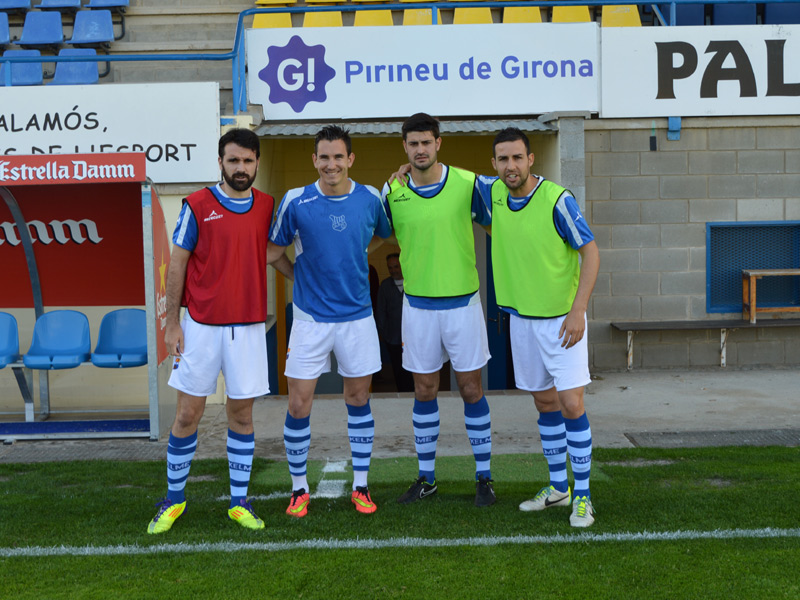Els ex palamosins Revert, Ritxi, Cunill i Chicho, van tornar ahir al Nou Estadi amb la samarreta de la UE Figueres. (Foto: S. Cortés.)