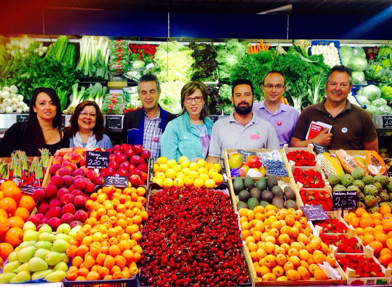 L'equip del PSC ha fet campanya avui al mercat.