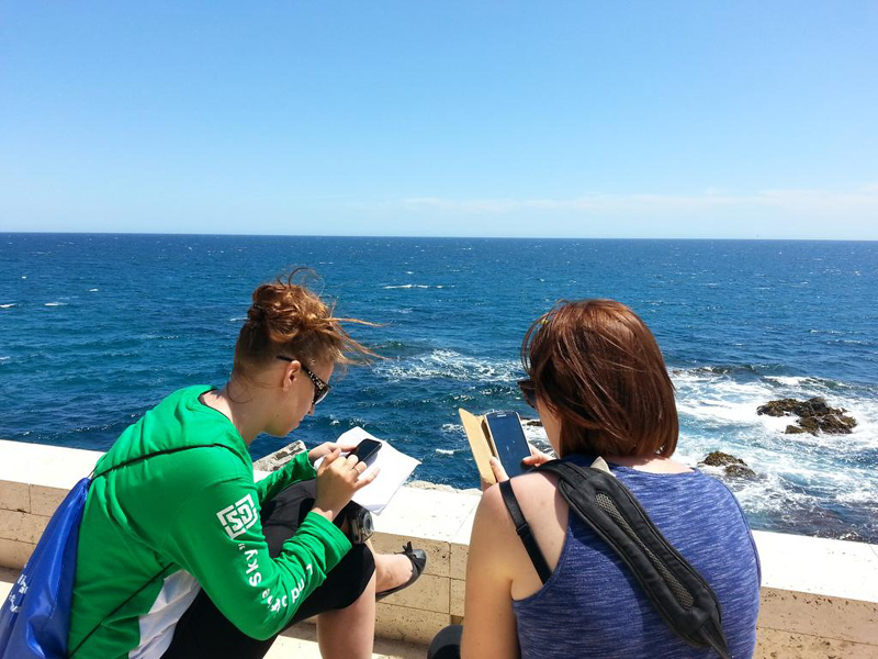 Els bloggers tenen una alta capacitat d'influència en l'opinió pública. (Foto: visitcostabrava).