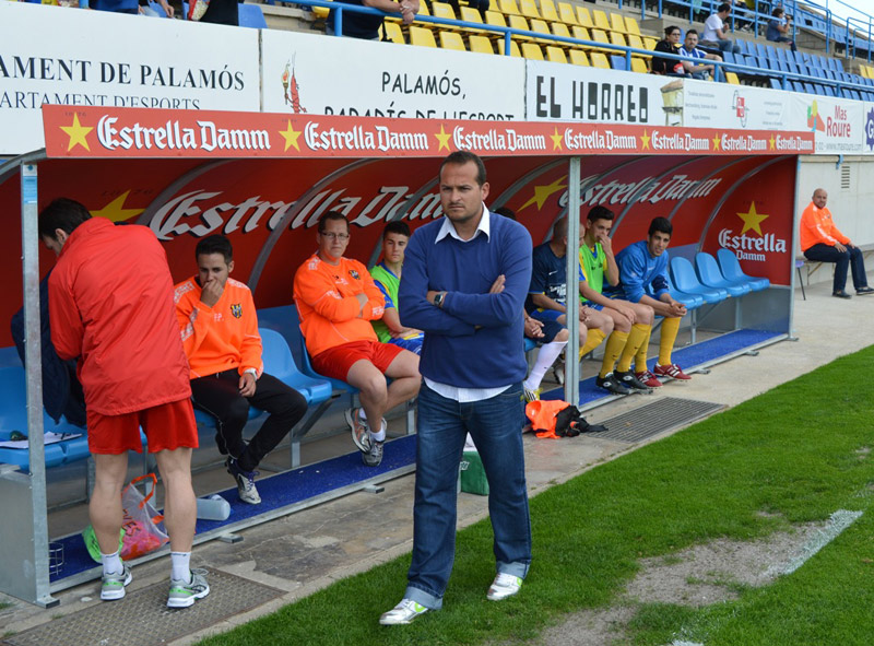 oan Mármol mantindrà el doble rol d'entrenador del primer equip i director esportiu. (Foto: S. Cortés.)