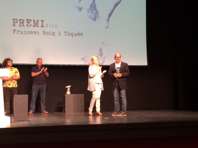 El director del Museu de la Pesca, Miquel Martí, rebent el guardó.
