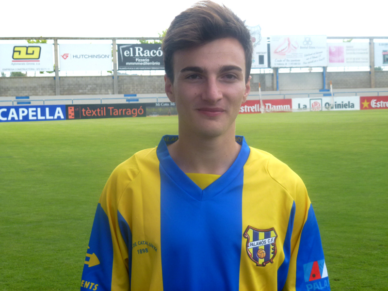 David Torres viurà la seva segona temporada al primer equip del Palamós CF. (Foto: Pere Subirana).