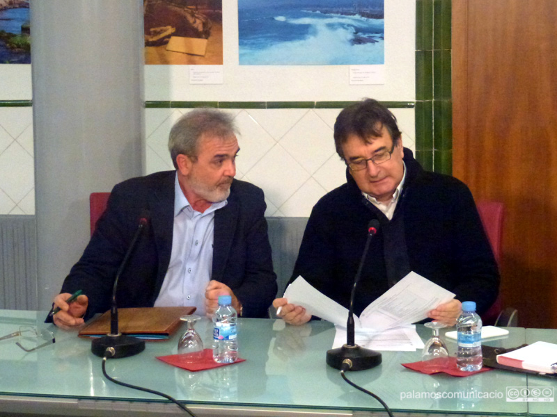 Els antics regidors d'UDC a Palamós, Joan Roches i Josep Radresa.