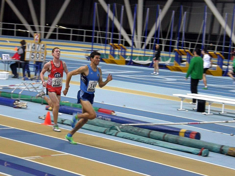 Adel Mechaal, en primer terme, en plena competició.