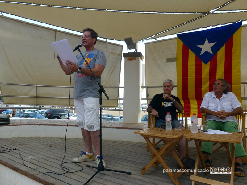 Fermí Fernández, ahir a l'escenari del passeig del Mar.