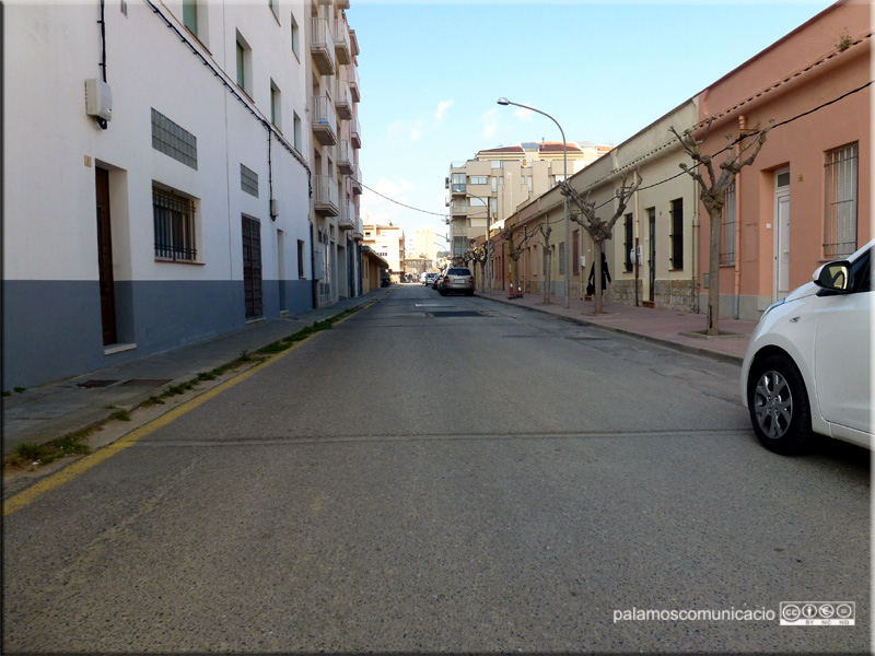 L'Ajuntament renovarà l'enllumenat del carrer de la Riera Aubi.