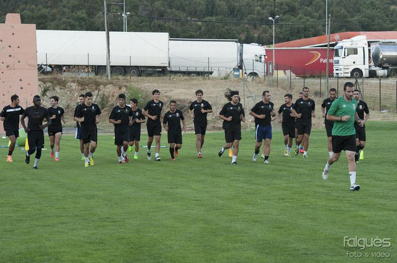 L'equip de La Jonquera va complicar molt les coses al Palamós. (Foto: UE La Jonquera).